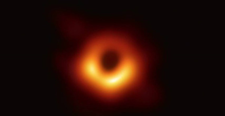 Prva fotografirana crna rupa dobila je svoje ime